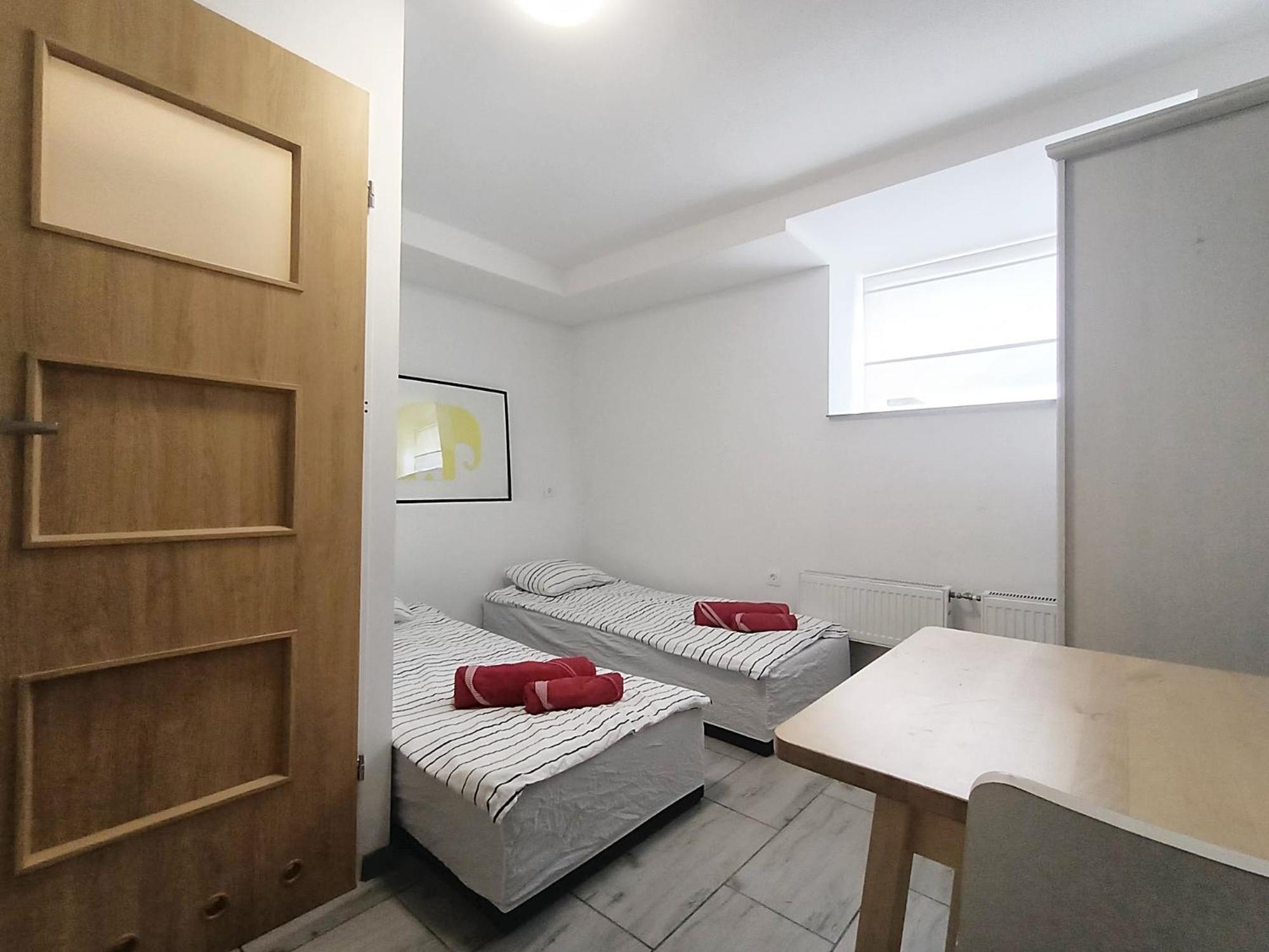 Firstroom Guest house *